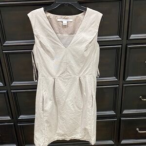 Diane Von Furstenberg Cream V-Neck Mini Dress